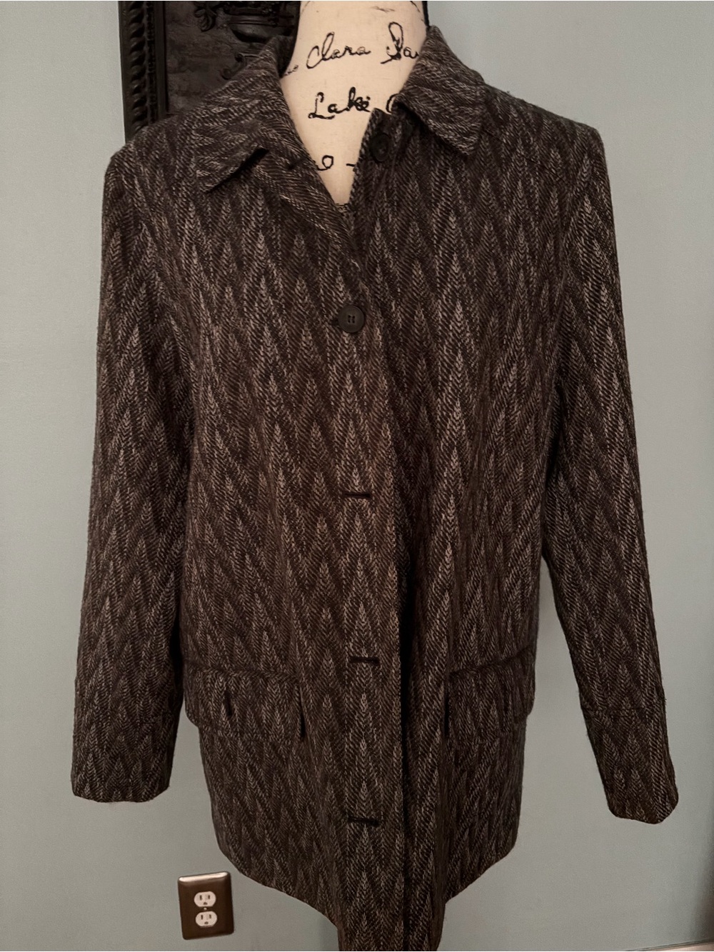 HarveBenard Women's Brown Patterned Coat